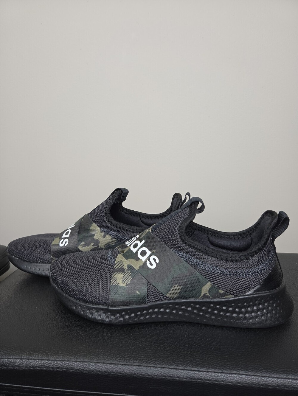 Adidas Puremotion Adapt Black Camo Women's Size 8 Laceless Running Shoes Slip On